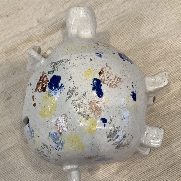 Vintage stoneware folk art piggy bank - Picture 8 of 8